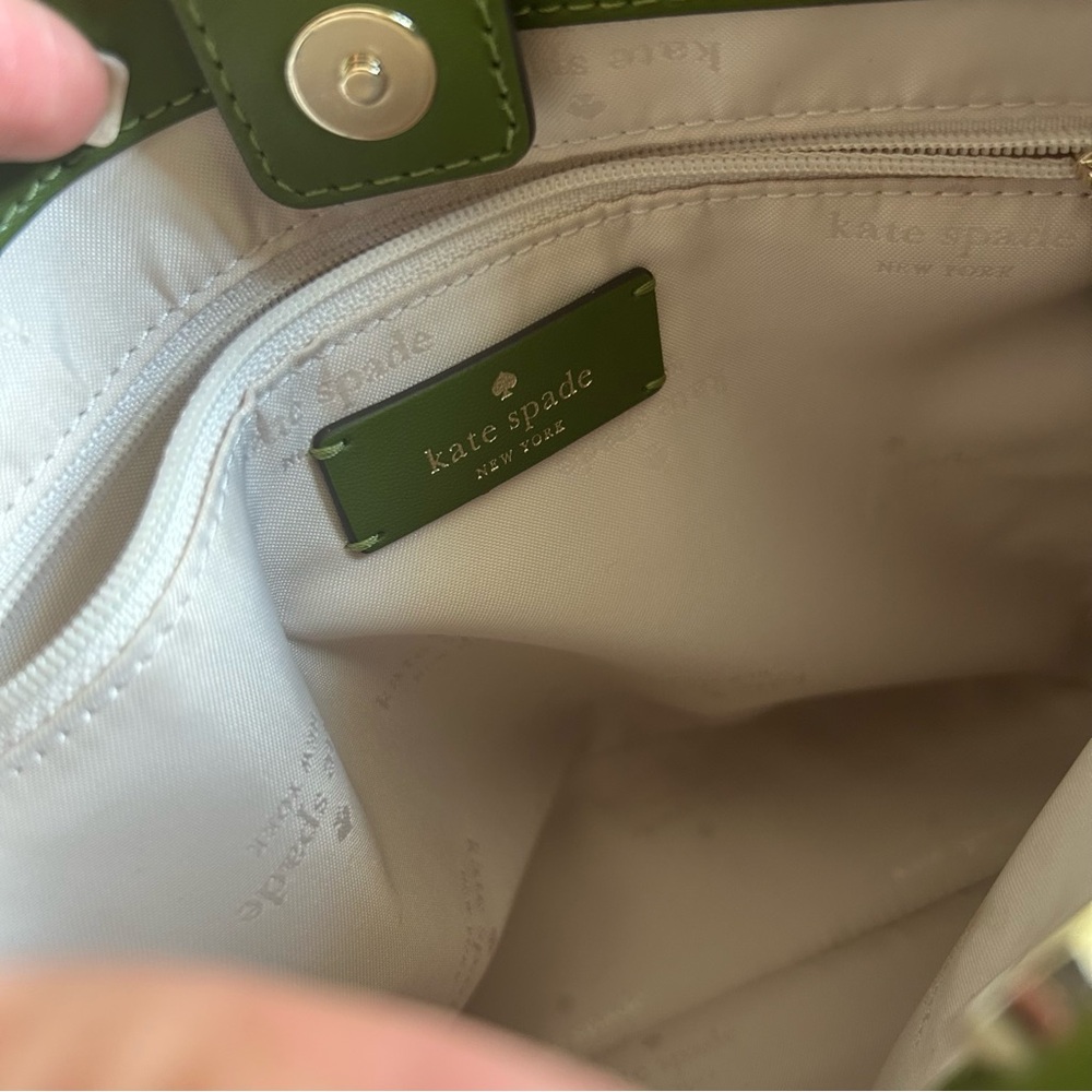 kate spade Olive Green and Cream Leather Shoulder Bag with Matching Wallet - Picture 9 of 9